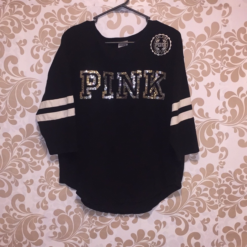 VS Pink 3/4 sleeve black top